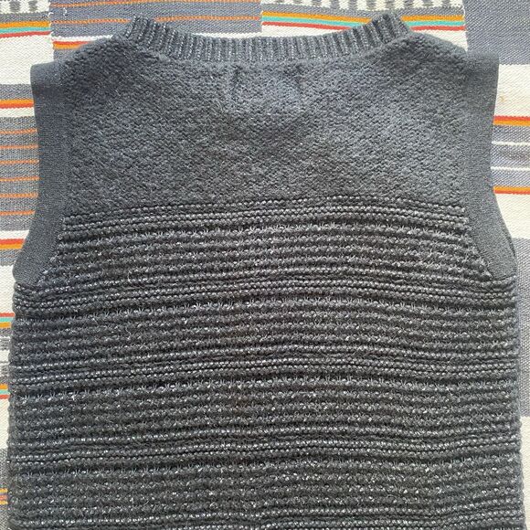 Banana Republic Wool Blend Sleeveless Sweater Top. Black. Casual. Fall Vibes. XS - Picture 14 of 15